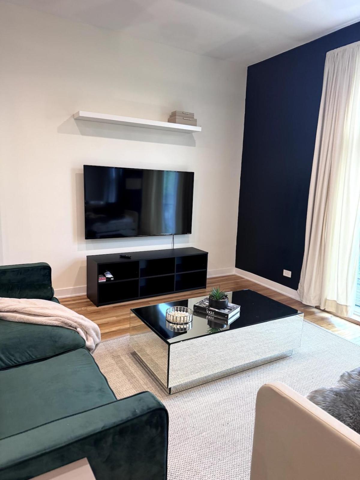 Vogue Bucktown Suite Чикаго Екстер'єр фото